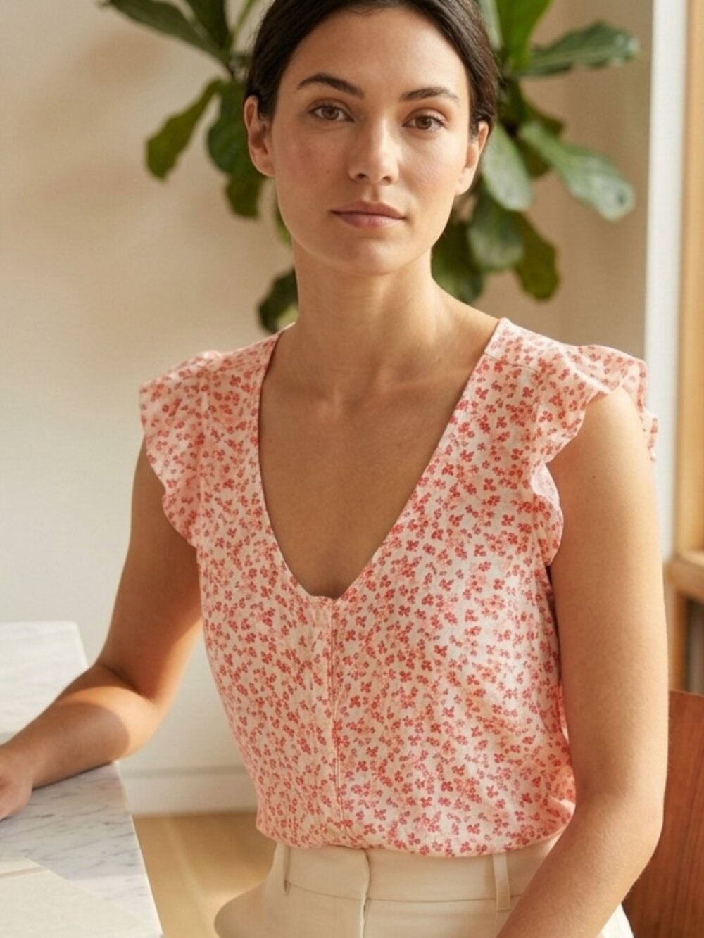 The Nines by Hatch Maternity Top Floral Ruffle Sleeve Pink Red Size M